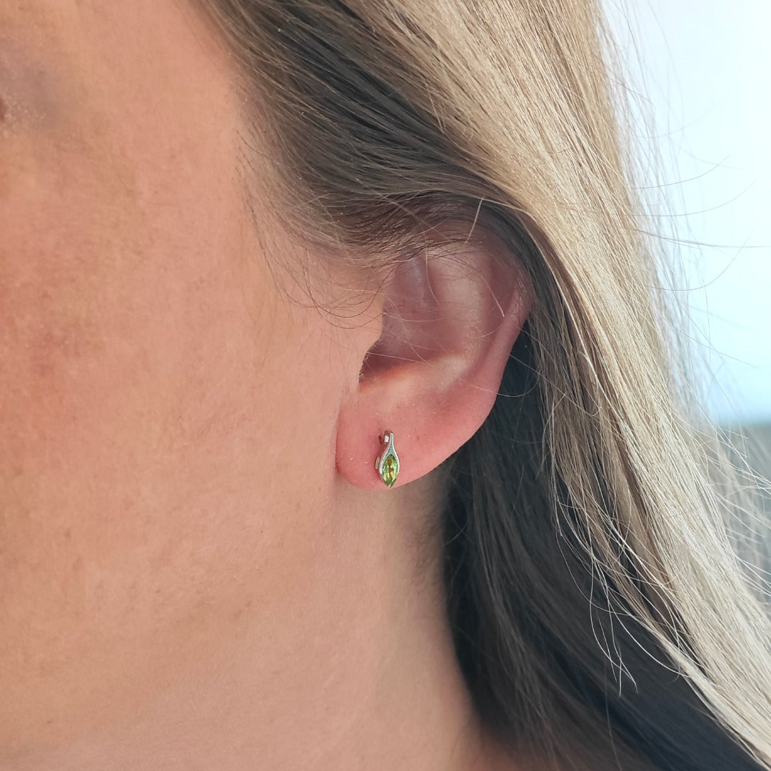 Set Peridot Necklace Earrings SMALL Solitaire Minimalist Marquise