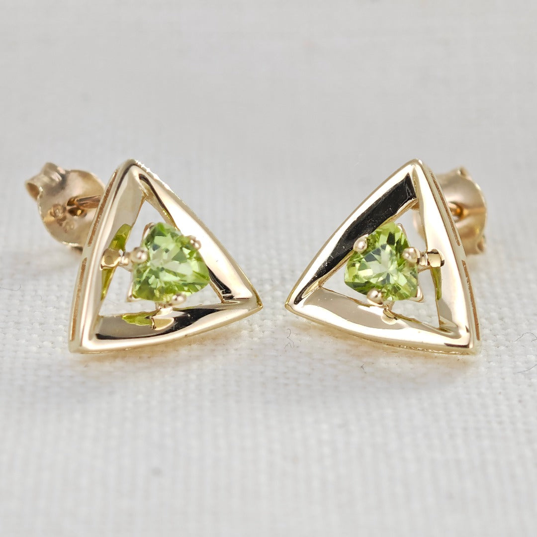 Peridot Earrings 9ct Yellow Gold Studs Studs Trillion