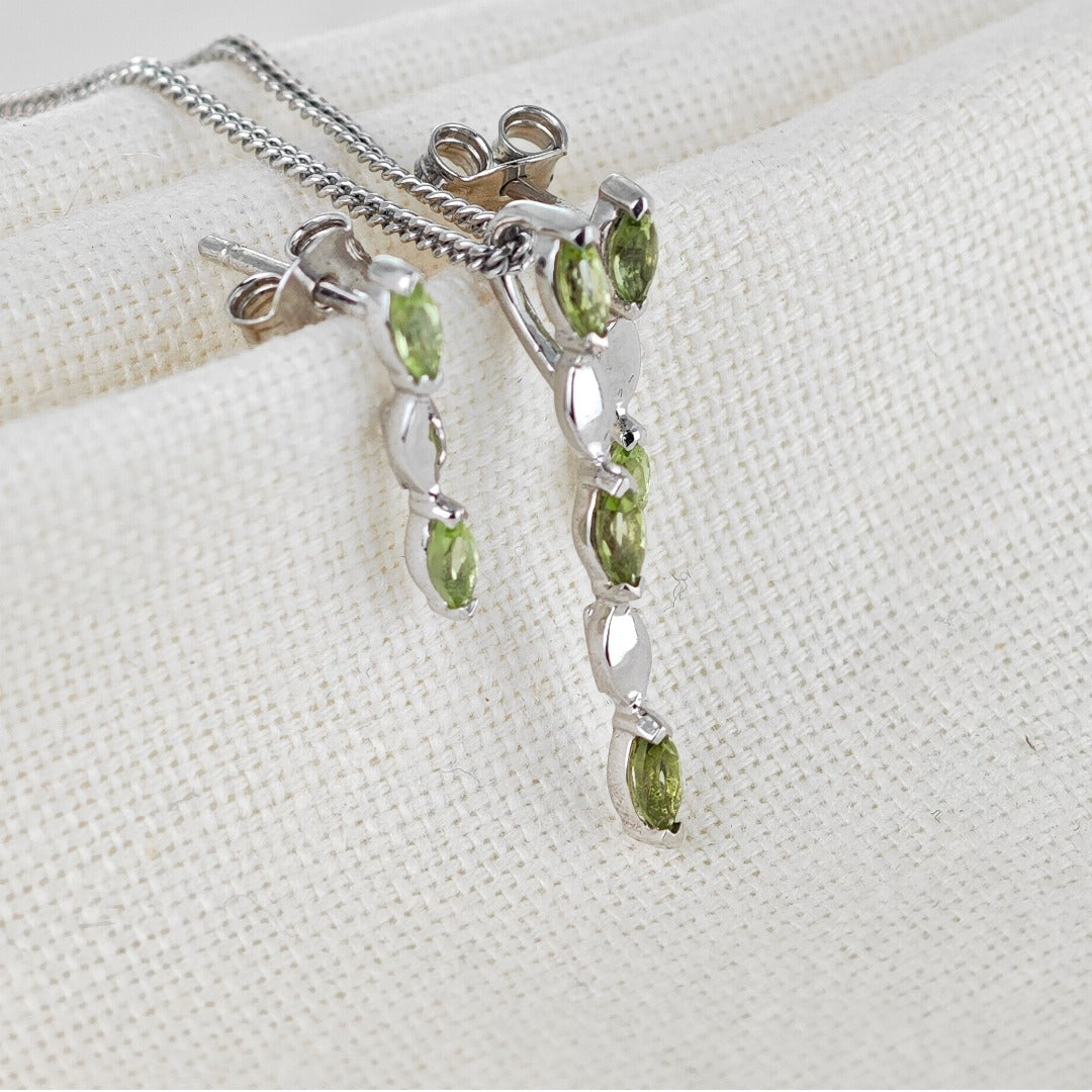 Set Peridot Necklace Earrings Sterling Silver Studs Infinity Marquise