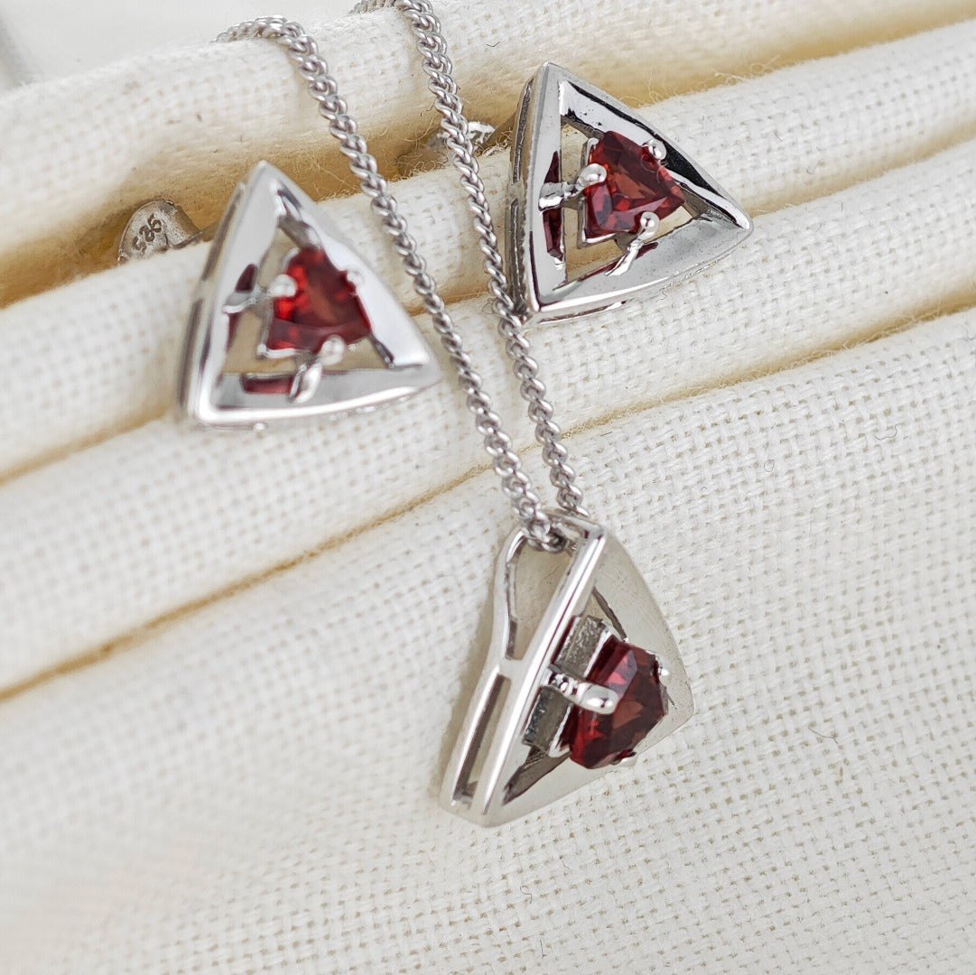 Garnet Trillion Set Necklace Stud Earrings