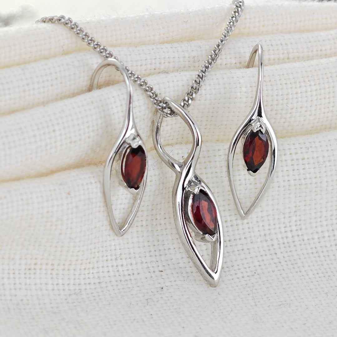 Garnet Set Earrings Pendant Sterling Silver Marquise Dangle