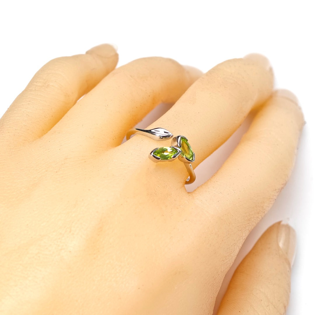 Peridot Olive Leaves Ring in Sterling Silver