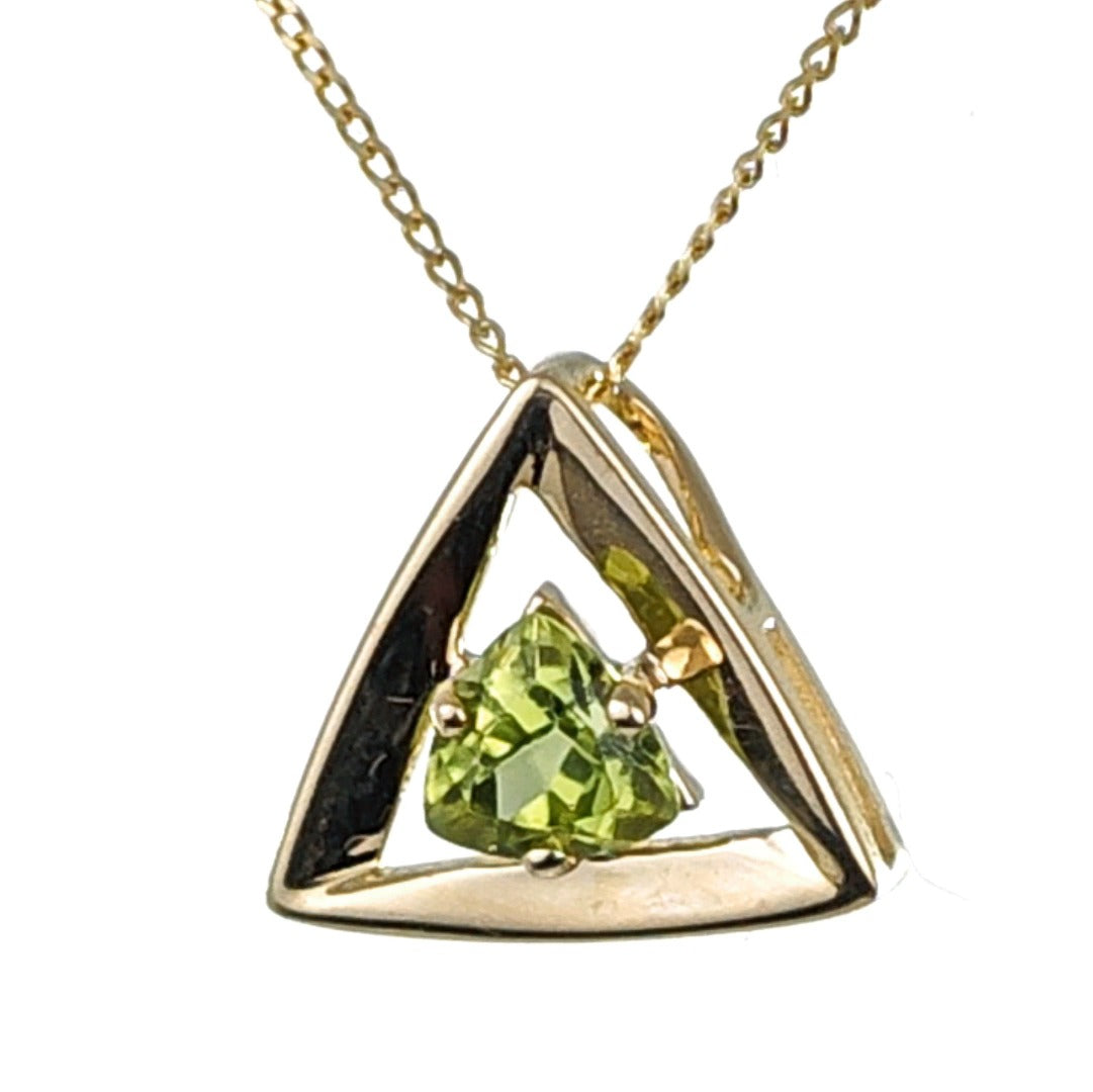 Elegant 9ct Gold Peridot Pendant | Green Trillion Gemstone | Hallmarked | UK Design