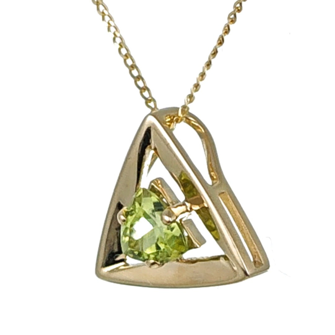 Elegant 9ct Gold Peridot Pendant | Green Trillion Gemstone | Hallmarked | UK Design