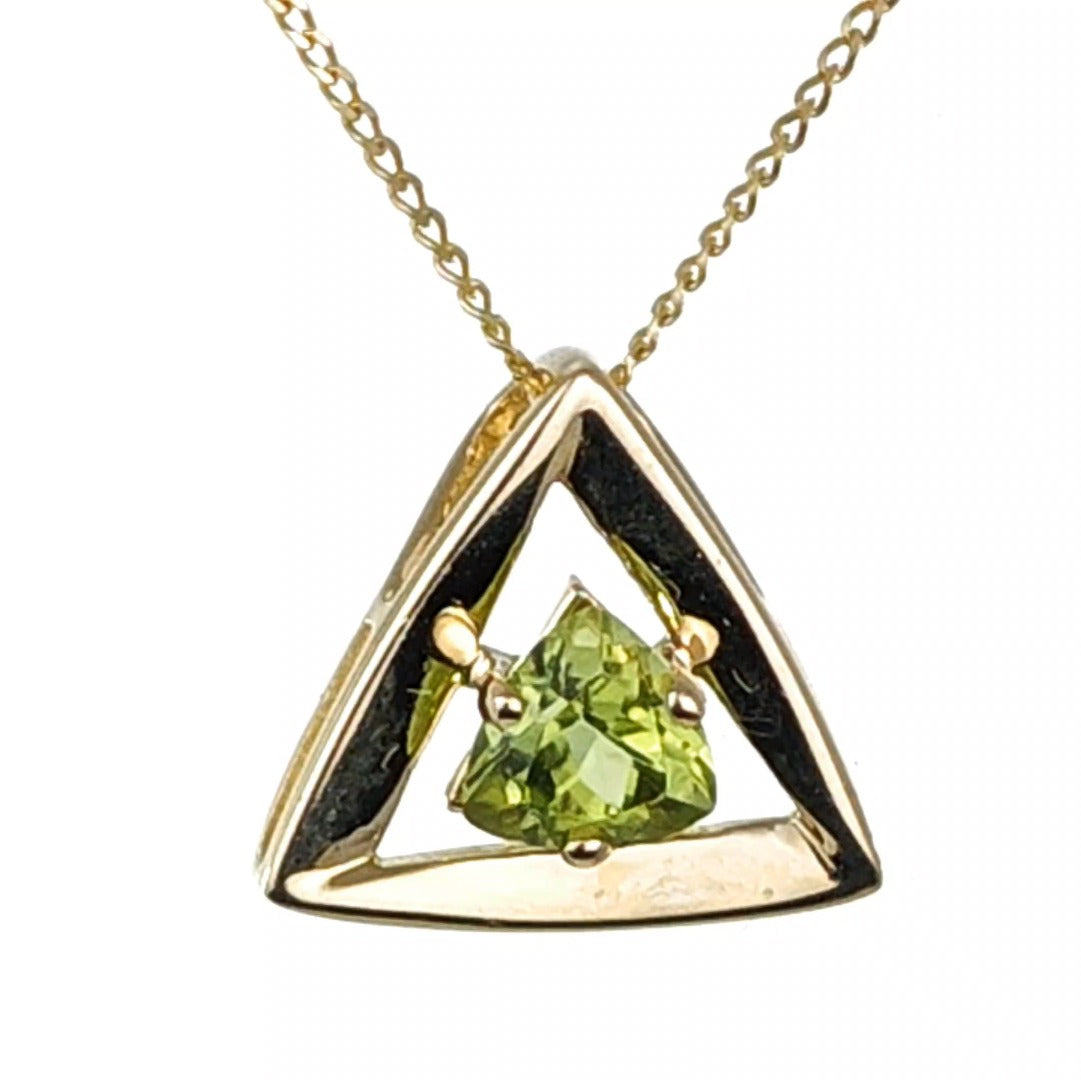Elegant 9ct Gold Peridot Pendant | Green Trillion Gemstone | Hallmarked | UK Design