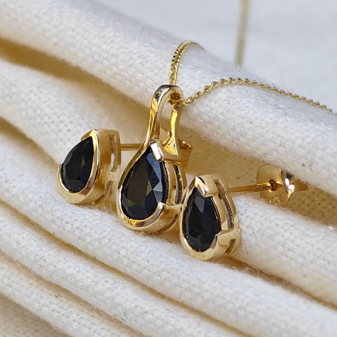 9ct Yellow Gold Sapphire Set Pendant Stud Earrings Infinity Loop Natural Gemstone