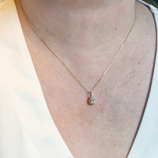 9ct Yellow Gold Topaz Necklace Infinity Loop Natural Gemstone Handmade