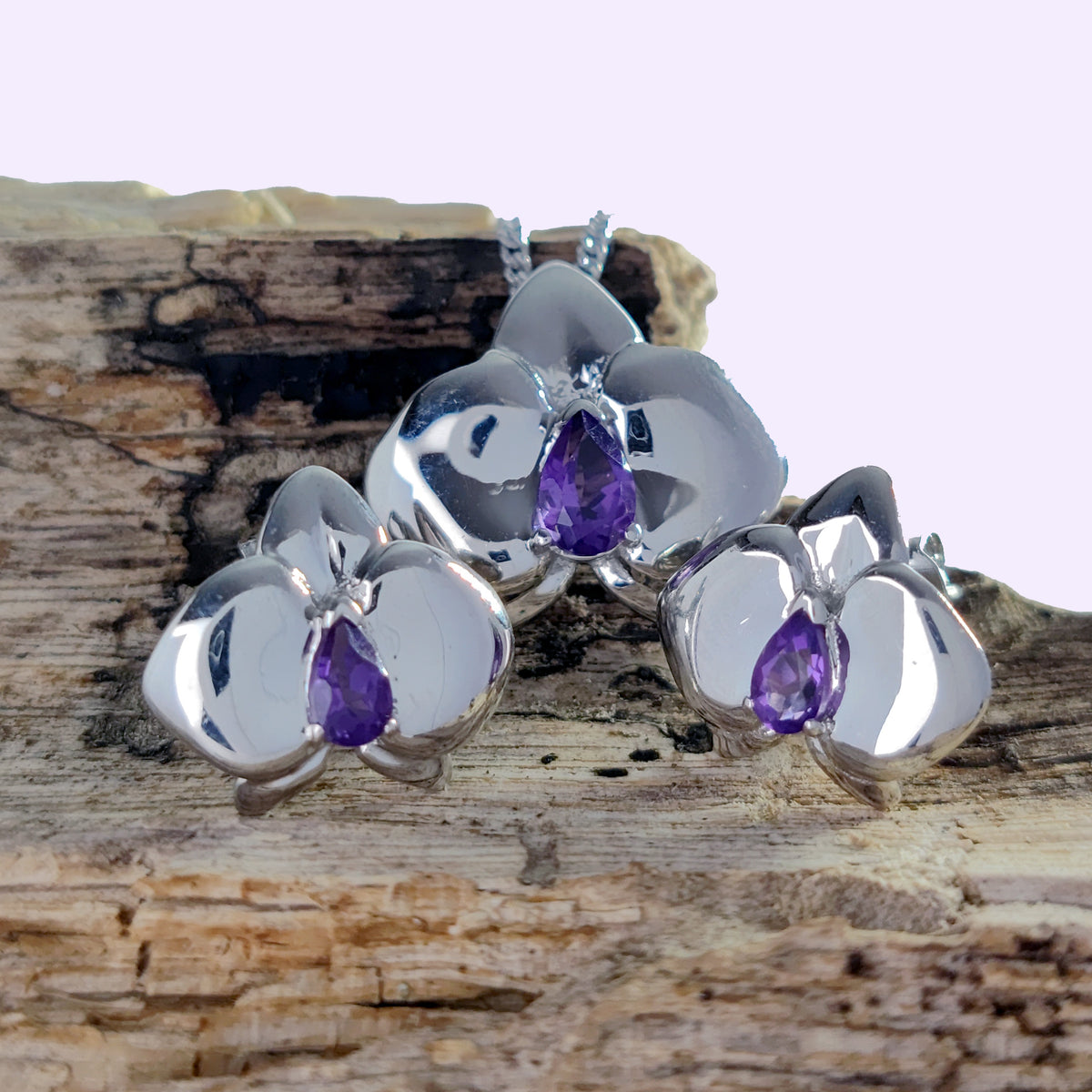 Amethyst Necklace in Sterling Silver – Presented in Gift-Ready Packaging